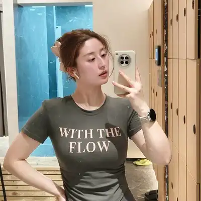 邵芳